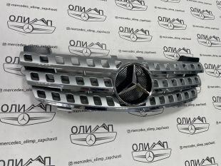 Решетка радиатора на Mercedes ML w164 до рестайлинг, новая реплика