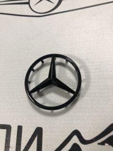 Эмблема Mercedes в руль 51 мм черная